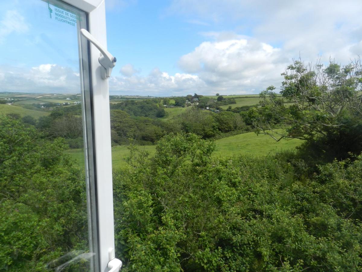 Cwtch Caravans Little Haven Exterior photo